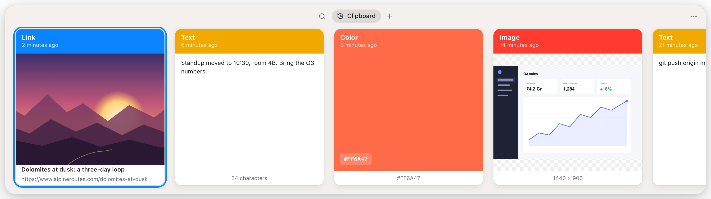 LazyClip’s strip at the bottom of the screen: cards for a link with a picture of the page, a note, a colour, a screenshot and a command, newest first.